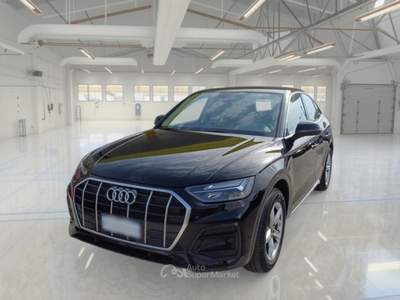 Audi Q5 AUDI Q5 SPORTBACK 35 TDI MHEV BUSINESS ADVANCED S TRONIC SUV usata Pozzuoli