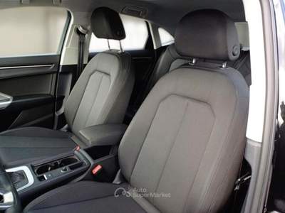 Audi Q3 AUDI Q3 SPORTBACK 40 TDI QUATTRO S TRONIC BUSINESS PLUS SUV usata Pozzuoli