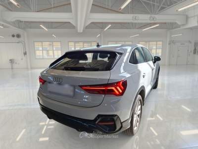 Audi Q3 AUDI Q3 SPORTBACK 35 TDI S TRONIC BUSINESS PLUS SUV usata Roma