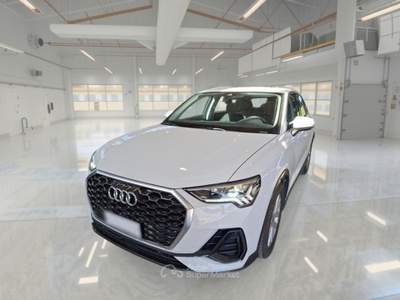 Audi Q3 AUDI Q3 SPORTBACK 35 TDI S TRONIC BUSINESS PLUS SUV usata Roma