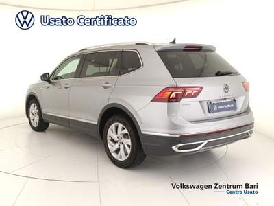 Volkswagen Tiguan allspace 2.0 tdi elegance 150cv dsg Argento usata Bari