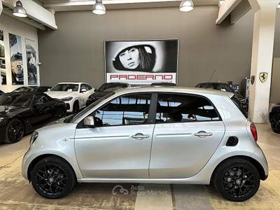 Smart ForFour 0.9 t Prime 90cv twinamic - 16 - Pelle - Navi Oro usata Paderno Dugnano
