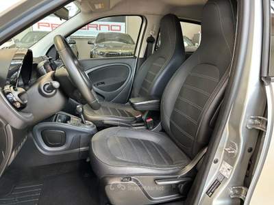 Smart ForFour 0.9 t Prime 90cv twinamic - 16 - Pelle - Navi Oro usata Paderno Dugnano