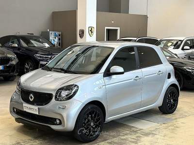 Smart ForFour 0.9 t Prime 90cv twinamic - 16 - Pelle - Navi Oro usata Paderno Dugnano