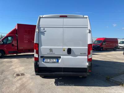 Peugeot Boxer BOXER FURGONE PREMIUM 330 L2 H2 BLUEHDI 140 CV - FURGONE Bianco usata Latina