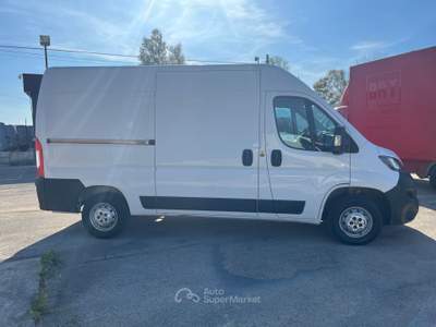 Peugeot Boxer BOXER FURGONE PREMIUM 330 L2 H2 BLUEHDI 140 CV - FURGONE Bianco usata Latina