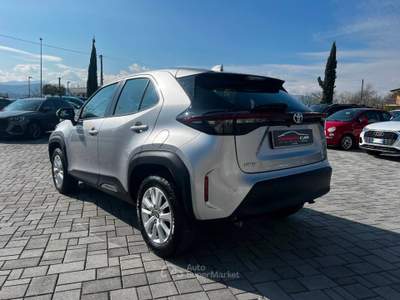 Toyota Yaris Cross 1.5h Business fwd 116cv e-cvt Grigio usata Ceprano