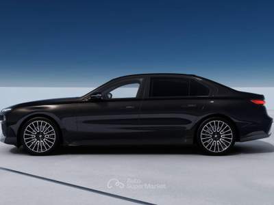 BMW Serie 7 740d 740d xDrive MSport Pro Nero usata Modena