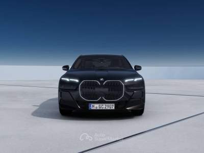 BMW Serie 7 740d 740d xDrive MSport Pro Nero usata Modena