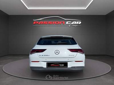 Mercedes-Benz CLA Shooting Brake 200 d Business Extra 4matic auto Bianco usata Ceprano