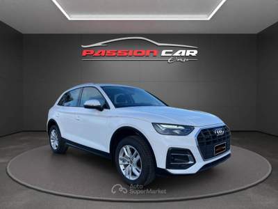 Audi Q5 50 2.0 tfsi e Business quattro s-tronic Bianco usata Ceprano