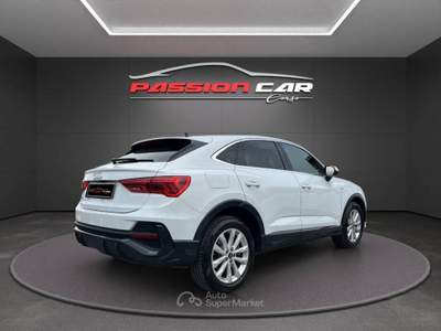 Audi Q3 45 1.4 tfsi e S line edition s-tronic Bianco usata Ceprano