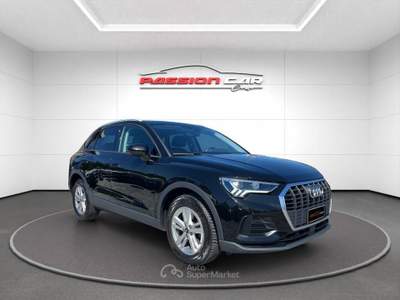 Audi Q3 35 2.0 tdi Business s-tronic Nero usata Ceprano