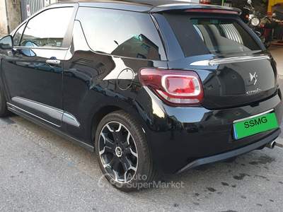 DS Automobiles DS 3 CINGHIA DISTRIBUZIONE COMPLETA CON TAGLIANDO COMPLETO ESEGUITO Nero usata Milano