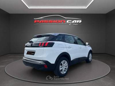 Peugeot 3008 1.6 bluehdi Business s&s 120cv eat6 Bianco usata Ceprano