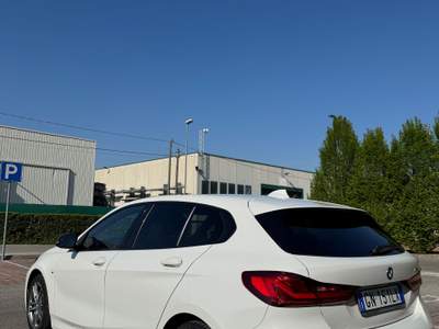 BMW Serie 1 118i M Sport Shadow Line 136cv Bianco usata Legnano