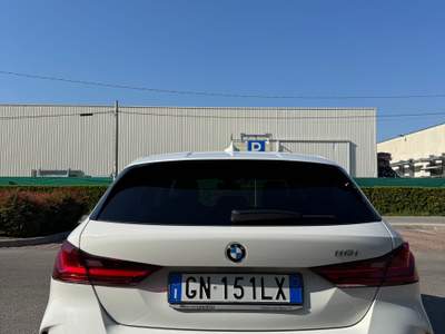 BMW Serie 1 118i M Sport Shadow Line 136cv Bianco usata Legnano