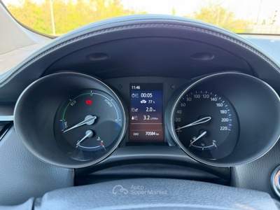 Toyota C-HR ottime condizioni, ancora in granzia toyota! Argento usata Bologna