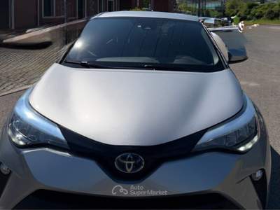 Toyota C-HR ottime condizioni, ancora in granzia toyota! Argento usata Bologna