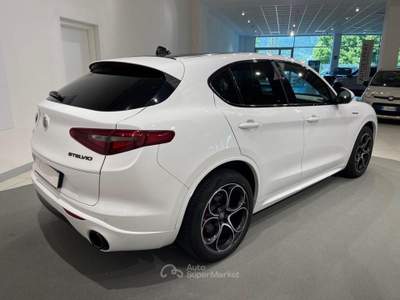 Alfa Romeo Stelvio 2.2 Turbo Veloce Q4 AT8 Bianco usata Montagna in Valtellina