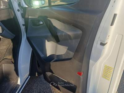 Ford Transit Custom Auto in perfetto stato usata Viterbo