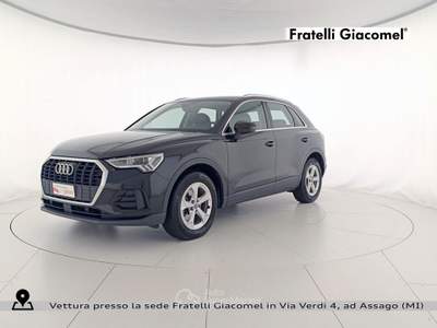 Audi Q3 35 1.5 tfsi mhev business s-tronic Nero usata Assago