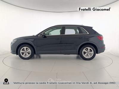 Audi Q3 35 1.5 tfsi mhev business s-tronic Nero usata Assago