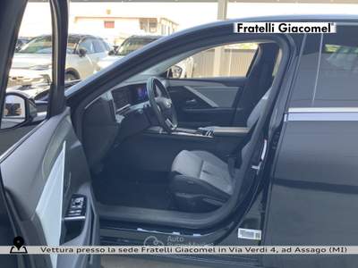 Opel Astra 1.6 phev business elegance s&s 180cv at8 Nero usata Assago