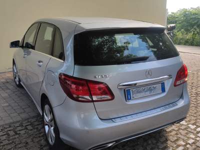 Mercedes-Benz Classe B MERCEDES CLASS B 180D AUTOMATIC BUSINESS Grigio usata Legnaro