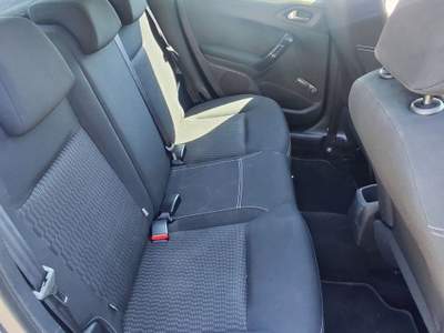 Peugeot 208 Auto per neopatenti usata Costabissara