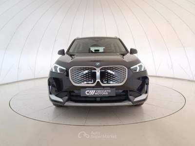 BMW iX1 20 X-Line eDrive Nero usata Padova