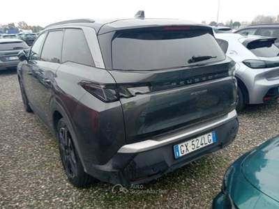 Peugeot 5008 PEUGE 5008 1.2 HYBRID GT 145CV 7P.TI E-DCS6 5008 1.2 hybrid GT 145cv 7p.ti e-dcs6 Grigio usata Roma