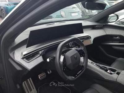 Peugeot 5008 PEUGE 5008 1.2 HYBRID GT 145CV 7P.TI E-DCS6 5008 1.2 hybrid GT 145cv 7p.ti e-dcs6 Grigio usata Roma