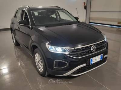 Volkswagen T-Roc VOLKS T-ROC 2.0 TDI LIFE 115CV T-Roc 2.0 tdi Life 115cv Nero usata Roma