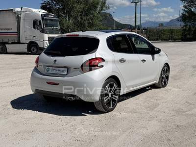 Peugeot 208 PEUGEOT 208 1° serie BlueHDi 100 5p. GT Line ICE White Bianco usata Trento