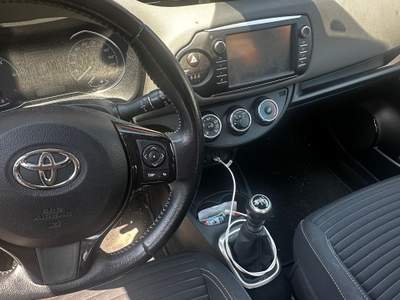 Toyota Yaris Unico proprietario, non fumatore con navigatore usata Rovolon