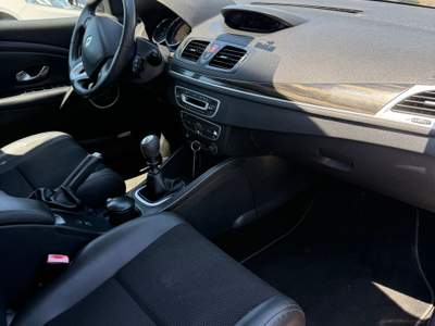 Renault Mégane Unicoproprietario Nero usata Barletta