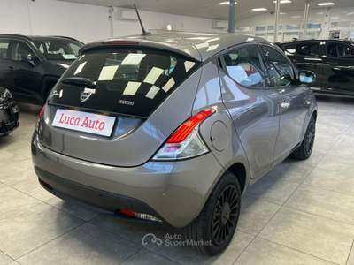 Lancia Ypsilon 1.0 FireFly S&S Hybrid *UNICO PROPRIETARIO* Grigio usata Cologno Monzese