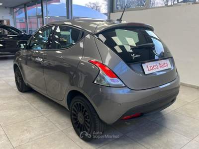 Lancia Ypsilon 1.0 FireFly S&S Hybrid *UNICO PROPRIETARIO* Grigio usata Cologno Monzese