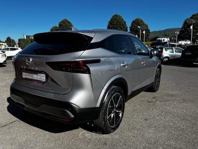 Nissan Qashqai MHEV 140 CV Tekna Argento usata Lucca