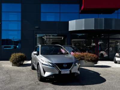 Nissan Qashqai MHEV 140 CV Tekna Argento usata Lucca