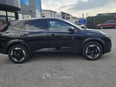 Nissan Qashqai MHEV 140 CV N-Connecta Nero usata Lucca