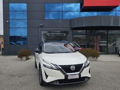 Nissan Qashqai MHEV 140 CV N-Connecta Bianco usata Lucca