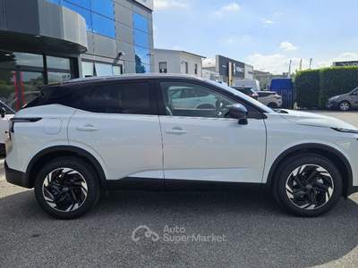 Nissan Qashqai MHEV 140 CV N-Connecta Bianco usata Lucca