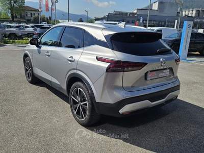 Nissan Qashqai MHEV 140 CV Tekna Argento usata Lucca