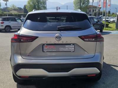 Nissan Qashqai MHEV 140 CV Tekna Argento usata Lucca