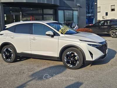 Nissan Qashqai MHEV 158 CV Xtronic N-Connecta Bianco usata Lucca
