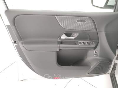 Mercedes-Benz Classe B B 180 progressive advanced auto Bianco usata Livorno