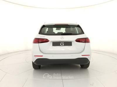 Mercedes-Benz Classe B B 180 progressive advanced auto Bianco usata Livorno