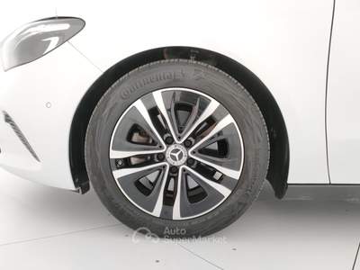 Mercedes-Benz Classe B B 180 progressive advanced auto Bianco usata Livorno